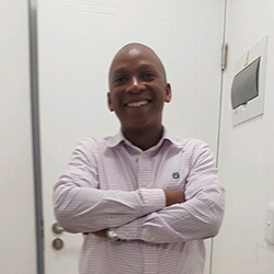 Itumeleng Fanampe